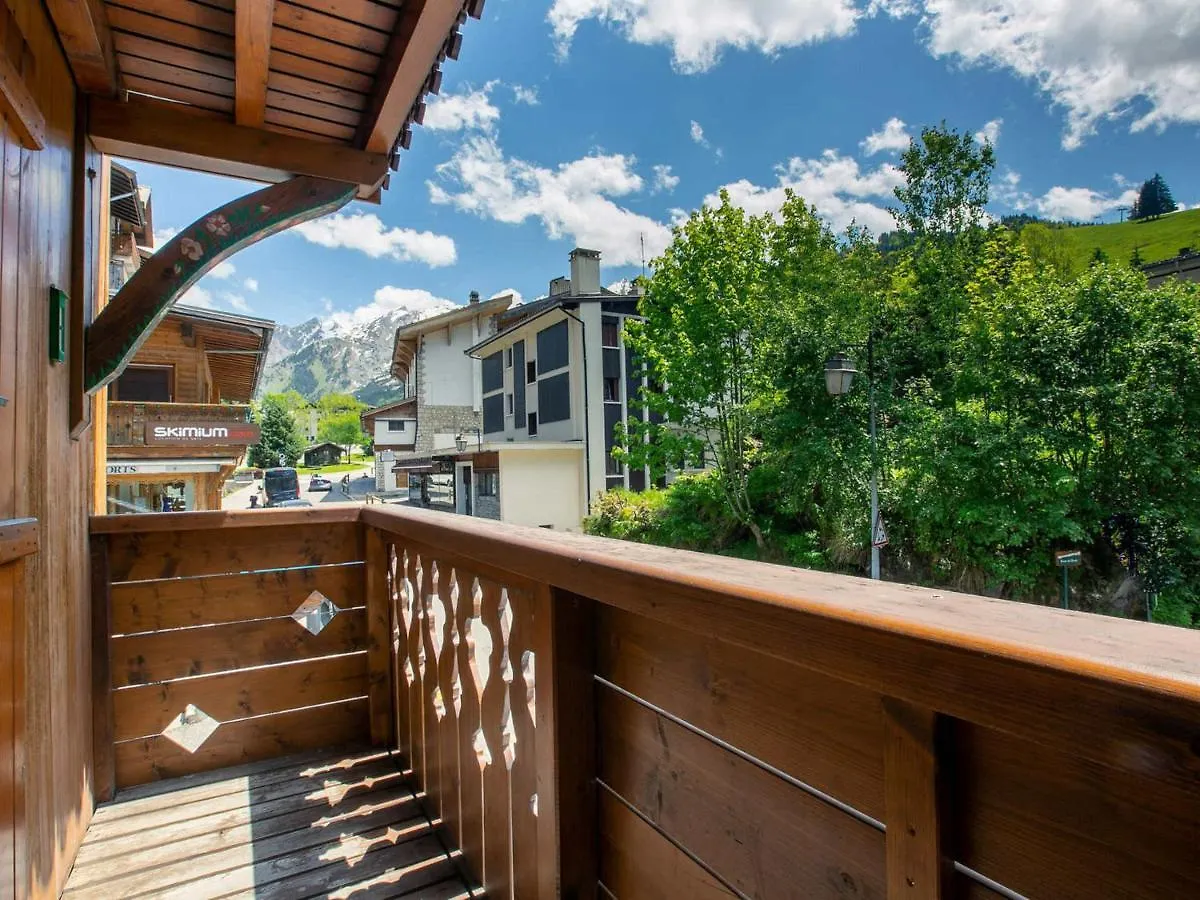 Charmant 3 Pieces Centre La Clusaz, 300M Des Pistes, Balcon Sud, 6 Pers, Parking Et Ski A Proximite - Fr-1-437-84