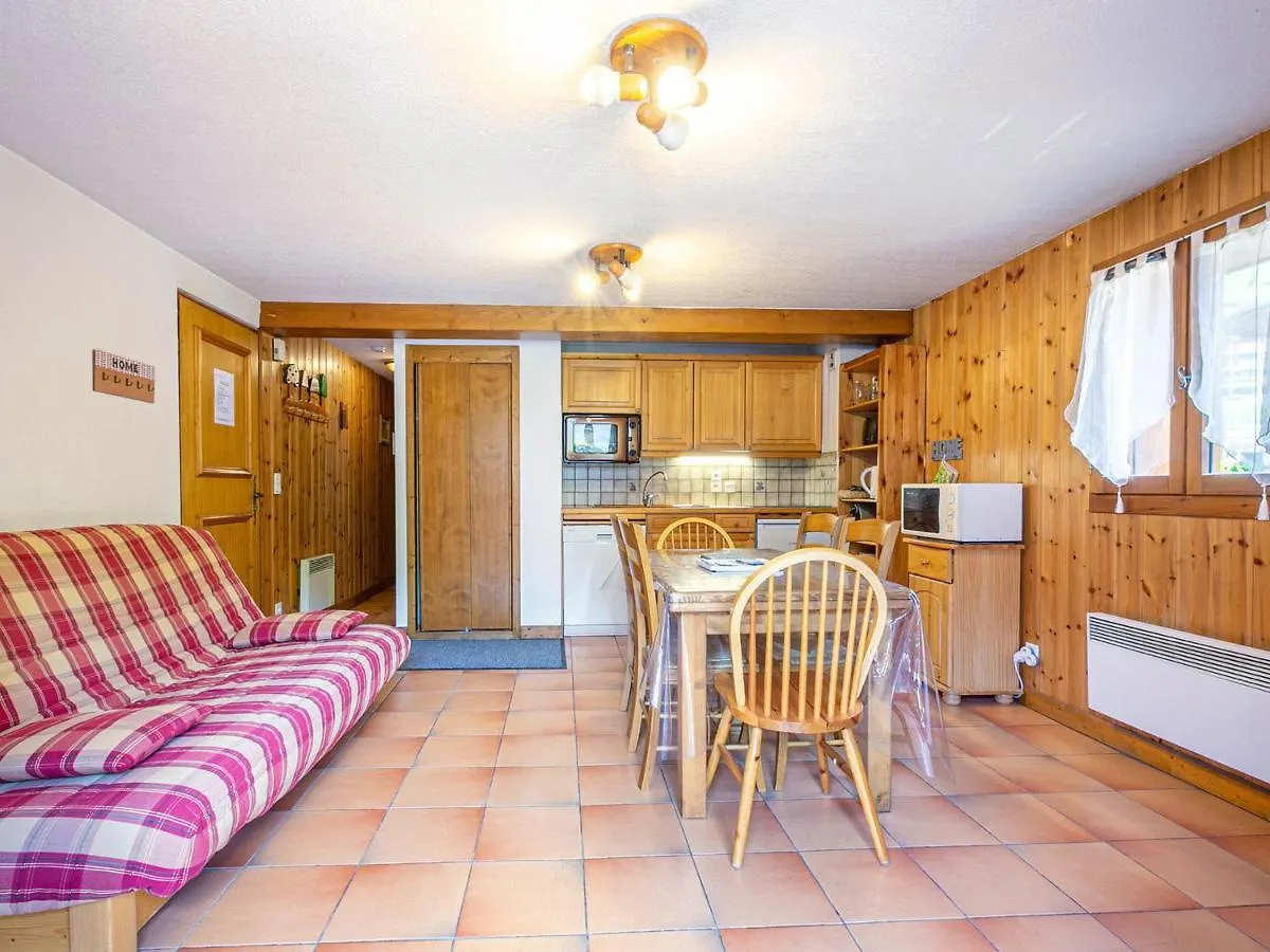 Charmant 3 Pieces Centre La Clusaz, 300M Des Pistes, Balcon Sud, 6 Pers, Parking Et Ski A Proximite - Fr-1-437-84 0*,  France